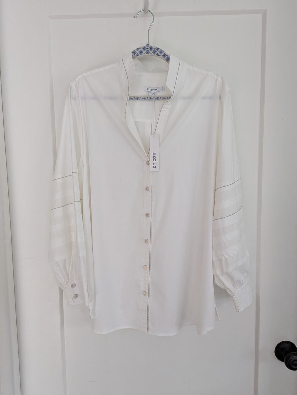 Chicos Sz3 (16) NWT White Poplin Tunic Peasant Sleeve Silver Embellishments